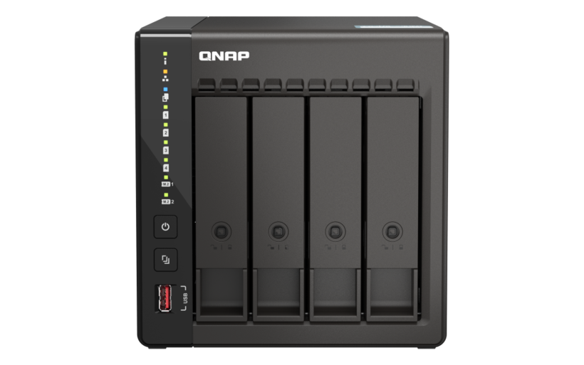 QNAP TS-453E 8 GB 4 rekeszes NAS