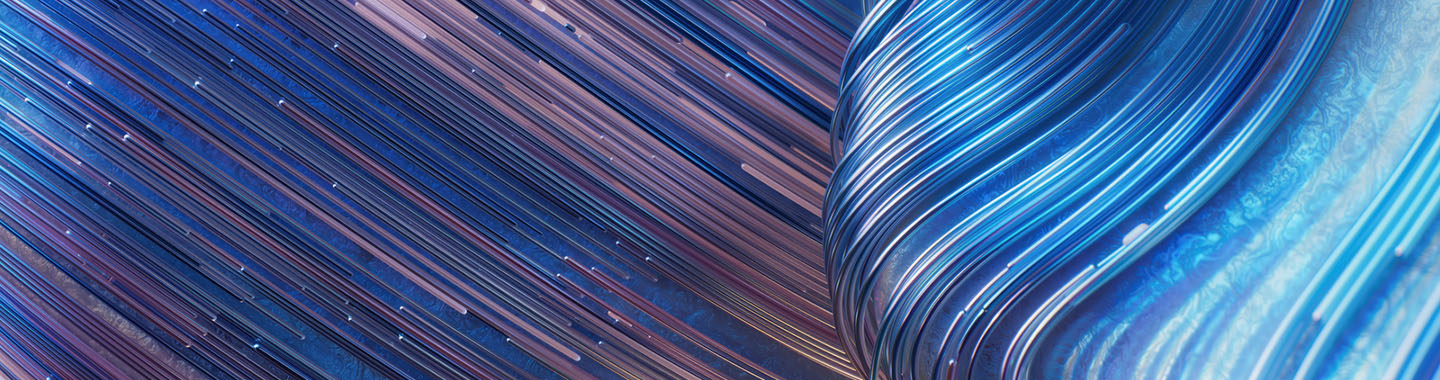 Asthetische Banner Grafik. In einem Spiel aus Schatten und Reflektion verlaufen viele, dünne, halbtransparente Glasröhrchen parallel zueinander und spiegeln blaues und rosanes licht wieder. Ein Strang der Glasröhrchen überschlägt die anderen kurvenförmig und bricht die Ordnung auf interessante weise auf.