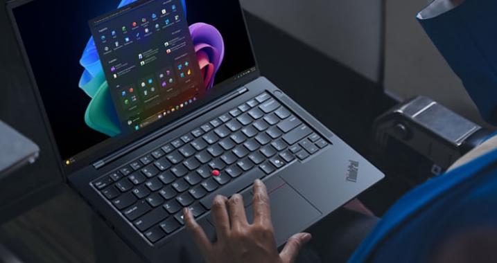 Lenovo ThinkPad mit Windows 11 Oberfläche