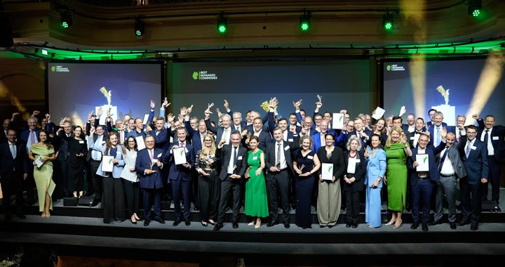 Alle Gewinner des Best Managed Company Aweard auf der Bühne