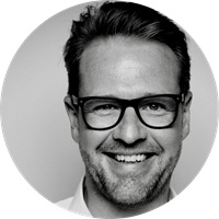 Bremen_Niederlassungsleiter_Tischer_Ivonne Pape-modified (1).png