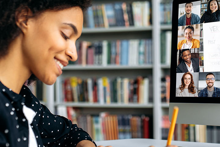 Education IT Solutions Bechtle Public_6grids.jpg