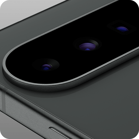 Nahaufnahme der Rückkamera eines modernen Smartphones mit mehreren Objektiven und elegantem Design