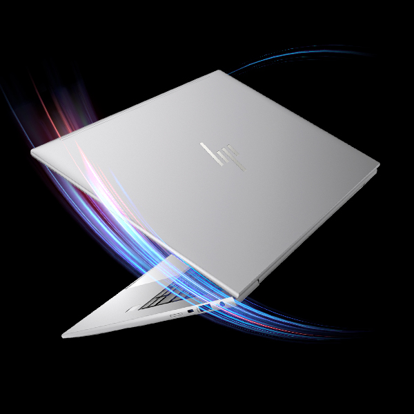 HP ZBook Firefly 14 G10 A R7P 64 GB/2 TB