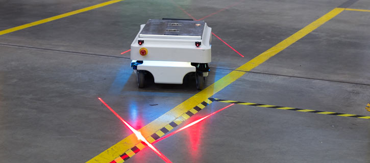 Robotisch, praktisch, gut: Ein Cobot erobert das Bechtle Logistikzentrum