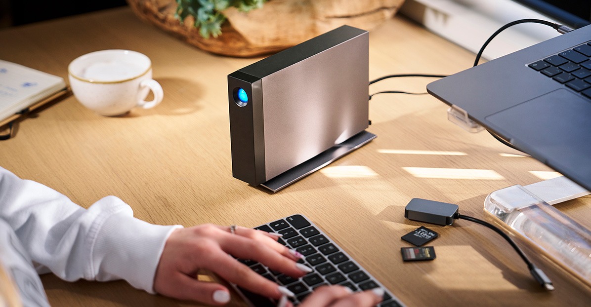 LaCie d2 Professionals workplace desktop 