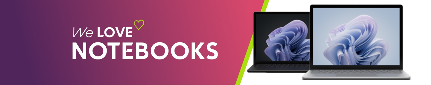 Zwei Laptops mit Windows-Startbildschirm vor Farbverlauf