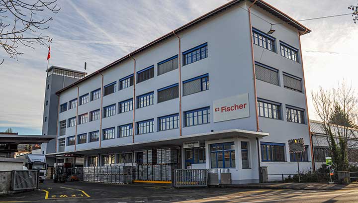 Fischer Reinach AG