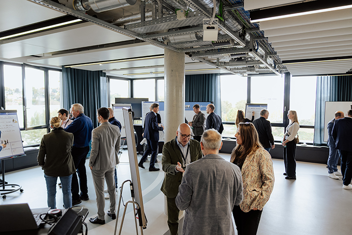 Discussion rounds at Rückblick 21.10.2015