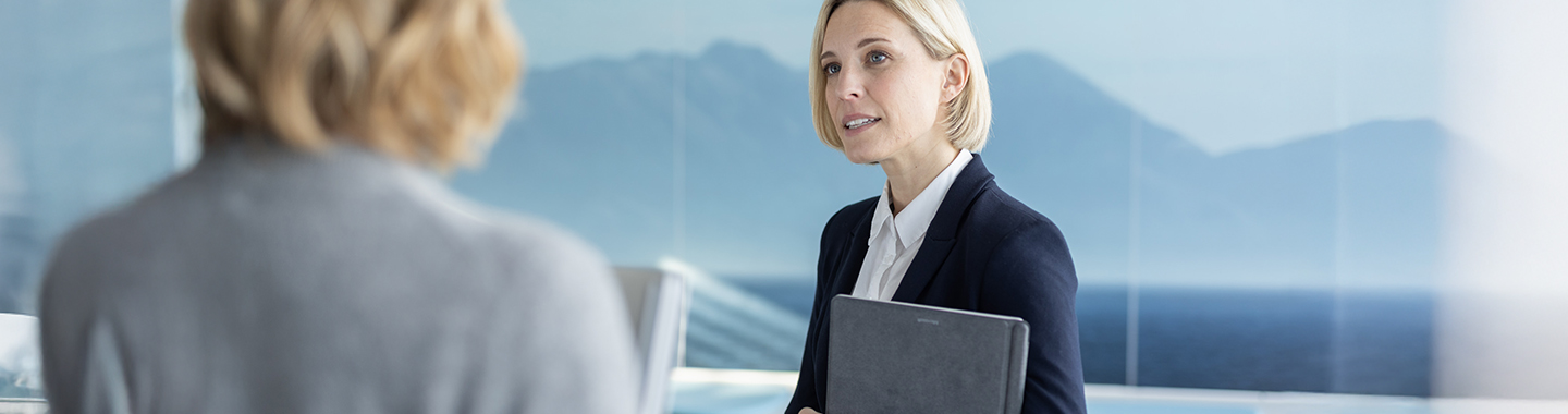 Netapp Keystone Frau Büro