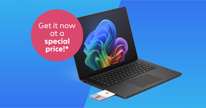 Surface Laptop 7 with SC reader