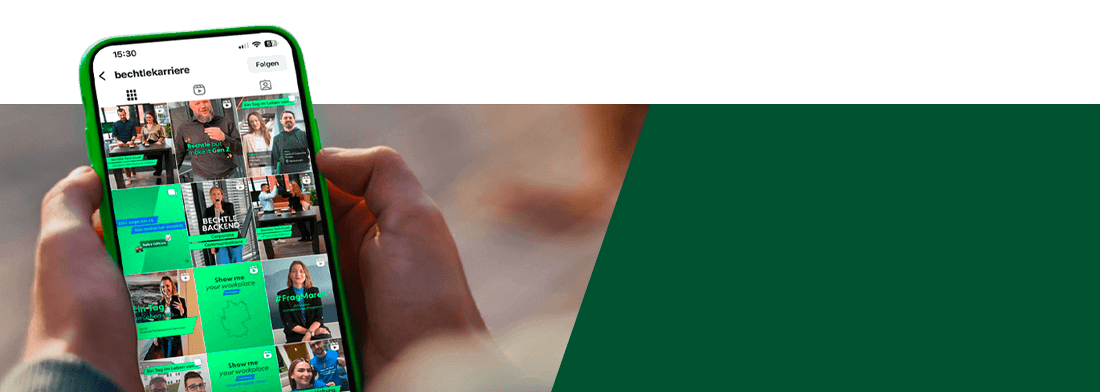 Ein Smartphone in Ihren Händen mit Bechtle Social Media auf dem Bildschirm. Smartphone in Ihren Händen mit Instagram-Feed.