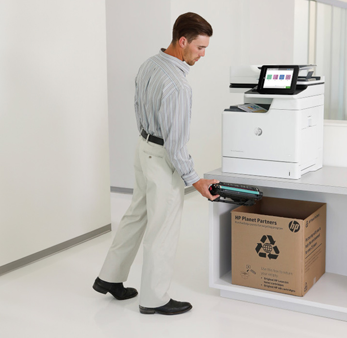 HP Planet Partners Recycling – den Toner wegwerfen