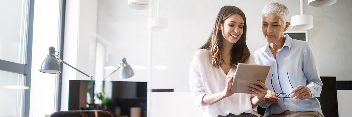 12 Grid Banner Employee Choice HR