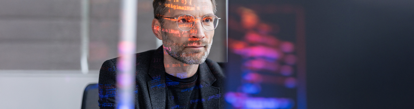 Netapp & KI, Mann, Büro, Arbeitsplatz