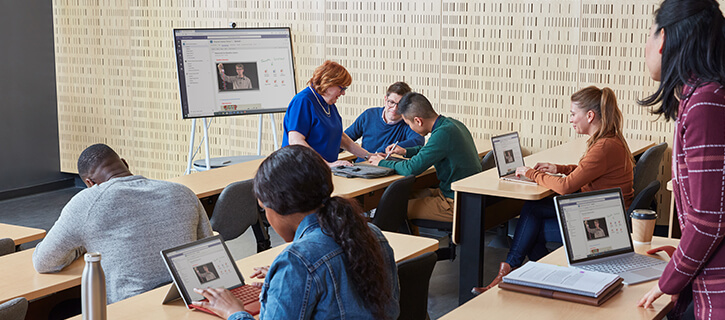 Surface At School | Het mobiele klaslokaal van Microsoft