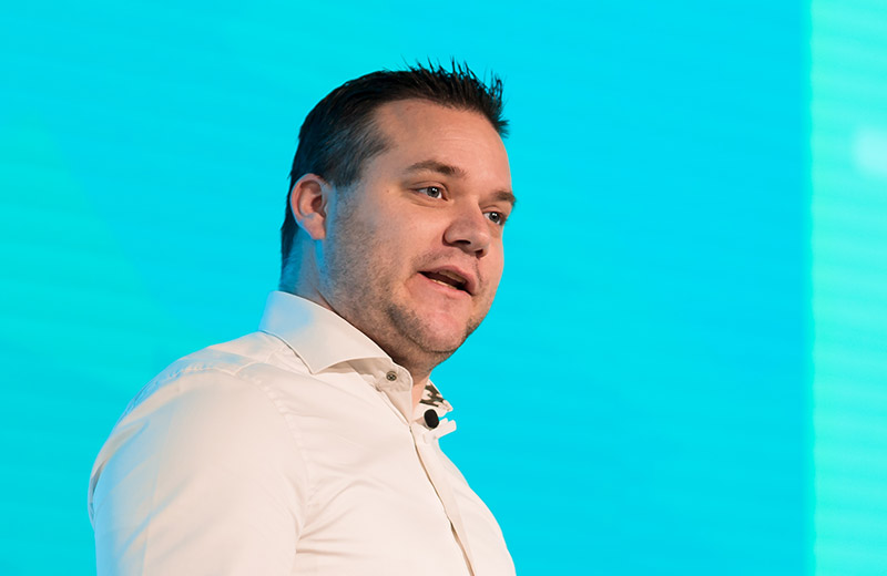 Data governance and the integration of AI