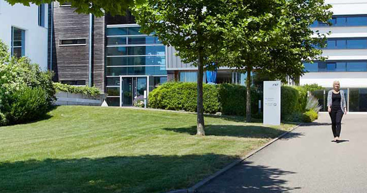 Microsoft Customer stories FNT