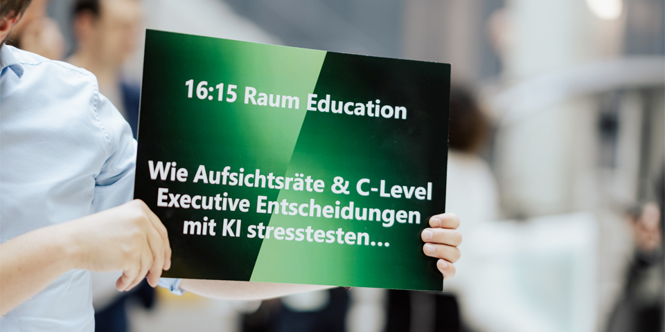 Nahaufnahme eines Präsentationsvorschlags auf einer großformatigen Karte